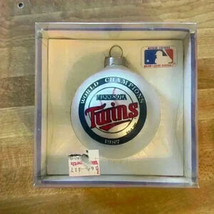 1987 Minnesota Twins World Champions Christmas Ornament